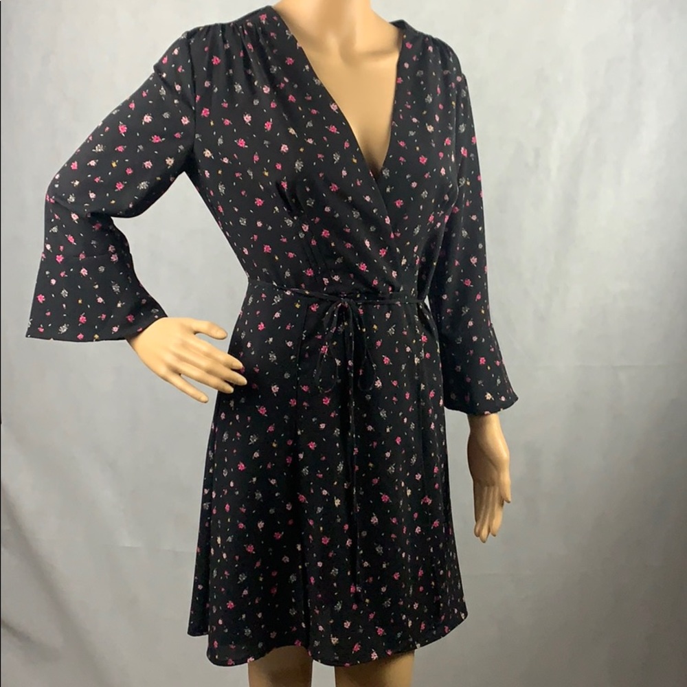 Bell Sleeve Ditsy Floral Aline Dress